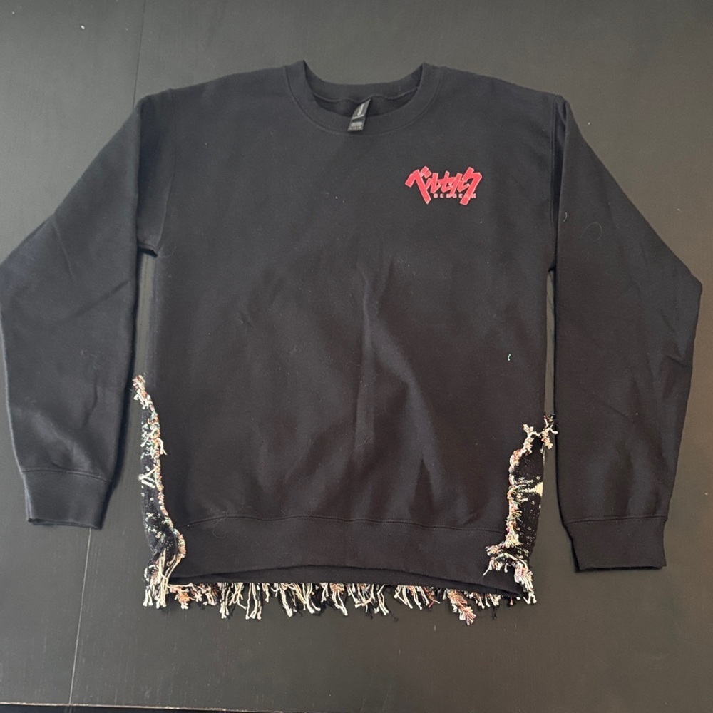 Lagarme Tapestry Berserk Anime Crewneck size Small